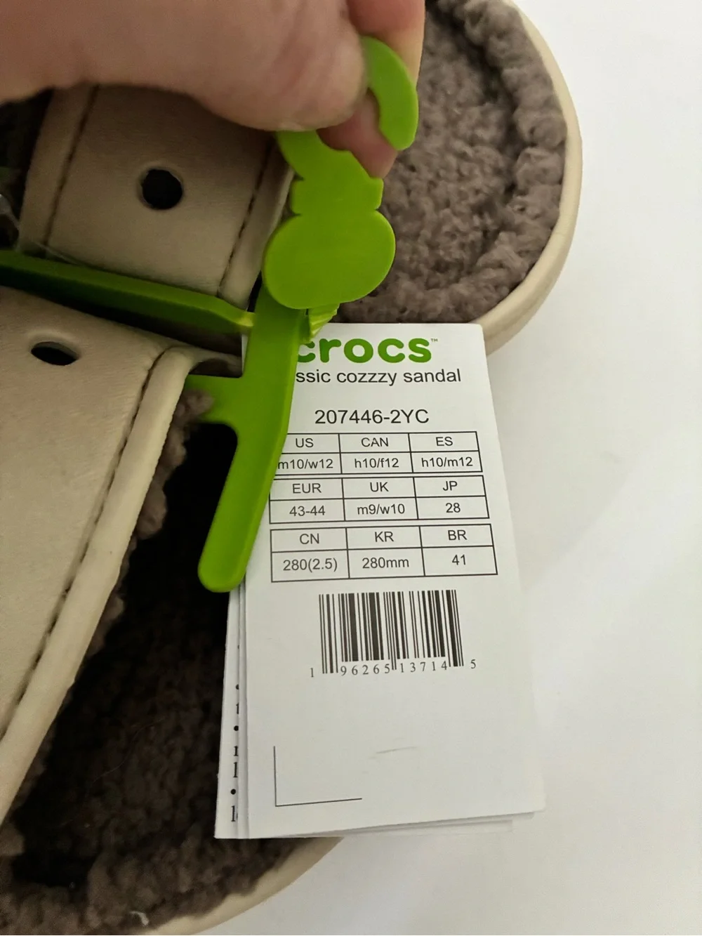 Crocs Classic Cozzzy Sandals - Cream - M10 W12